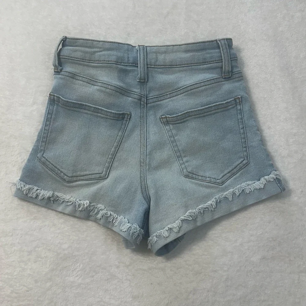 Atlar’d state Blue Jean Shorts with Vintage Distressed Look Size 1/25